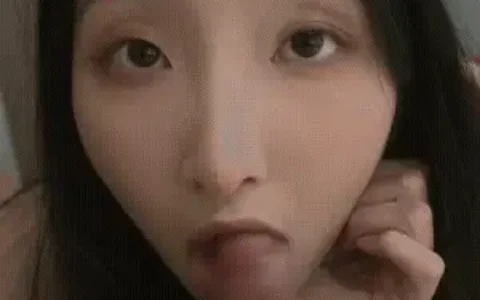 [自行打包] 【苹果原相机】极品骚货眼镜婊，有严重性瘾，每天都想… [185p+27v+225M][百度盘]