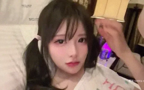 人型魅魔小月喵  新作 [520门槛] 8分钟 顶级Cos白虎萝莉福… [1v+500M][百度盘]